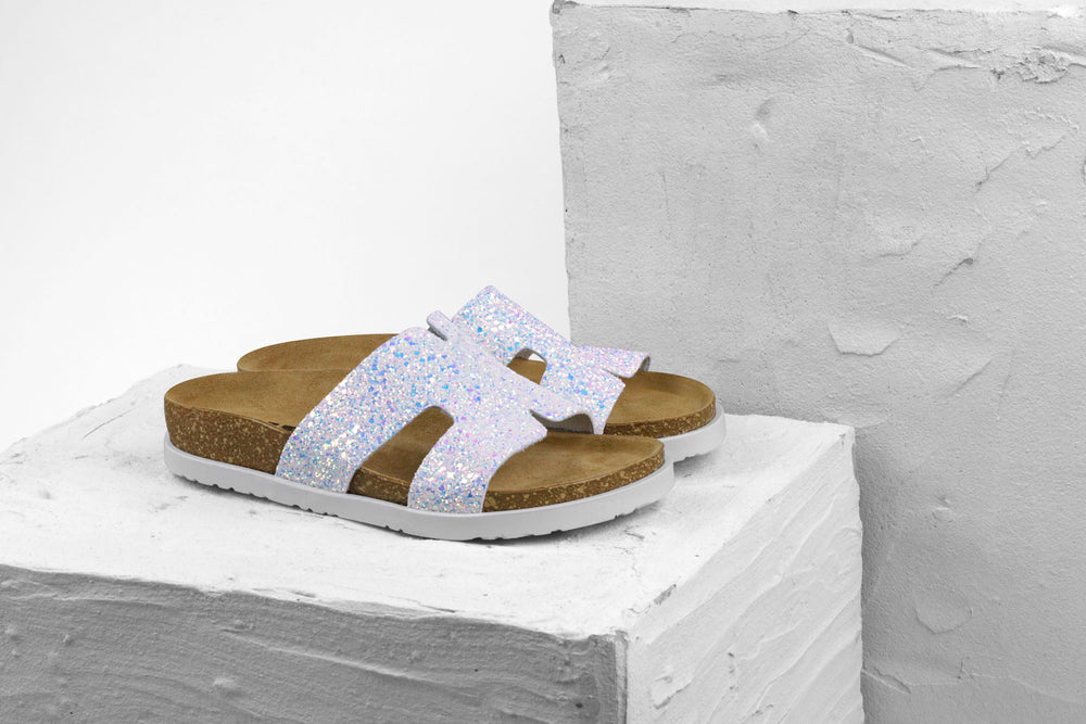 Liora II by LEON- Women’s Leather Sandal- Shimmering Slide Sandals with Glitter Effect - Leon Footwear 