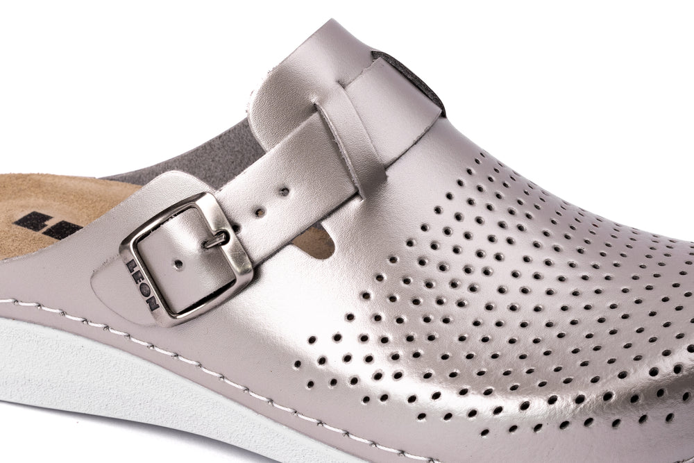 Nora IV by LEON– Women’s Leather Clogs- Adjustable Buckle with Removable Gel-Insole - Leon Footwear 