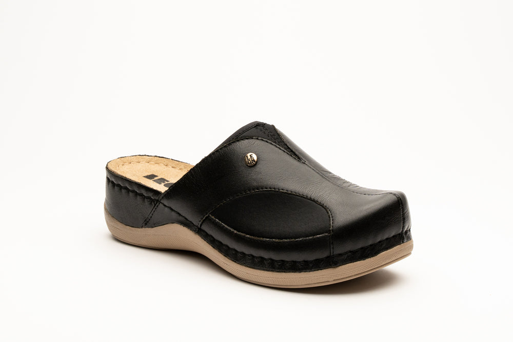 Aria I by LEON- Women’s Orthopedic Leather Clog- Twin Elastic Side Panels for Bunion Relief - Leon Footwear 