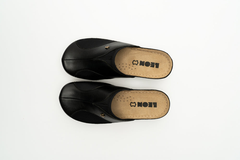 Aria I by LEON- Women’s Orthopedic Leather Clog- Twin Elastic Side Panels for Bunion Relief - Leon Footwear 